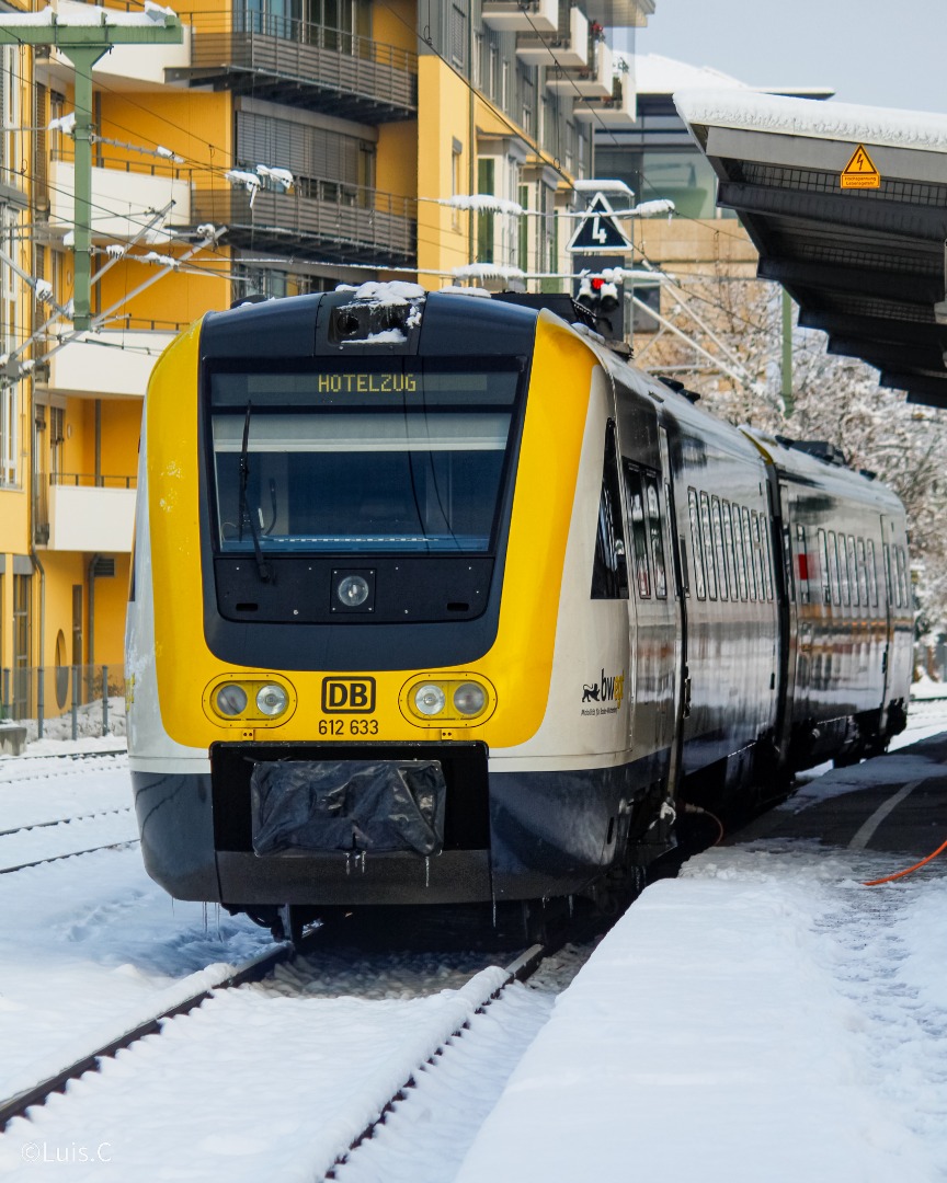 bahnbilder.bodensee on Train Siding: BR612 as a hotel train for the passengers who could not go home because of the snowstorm in Germany and the train
cancellations...