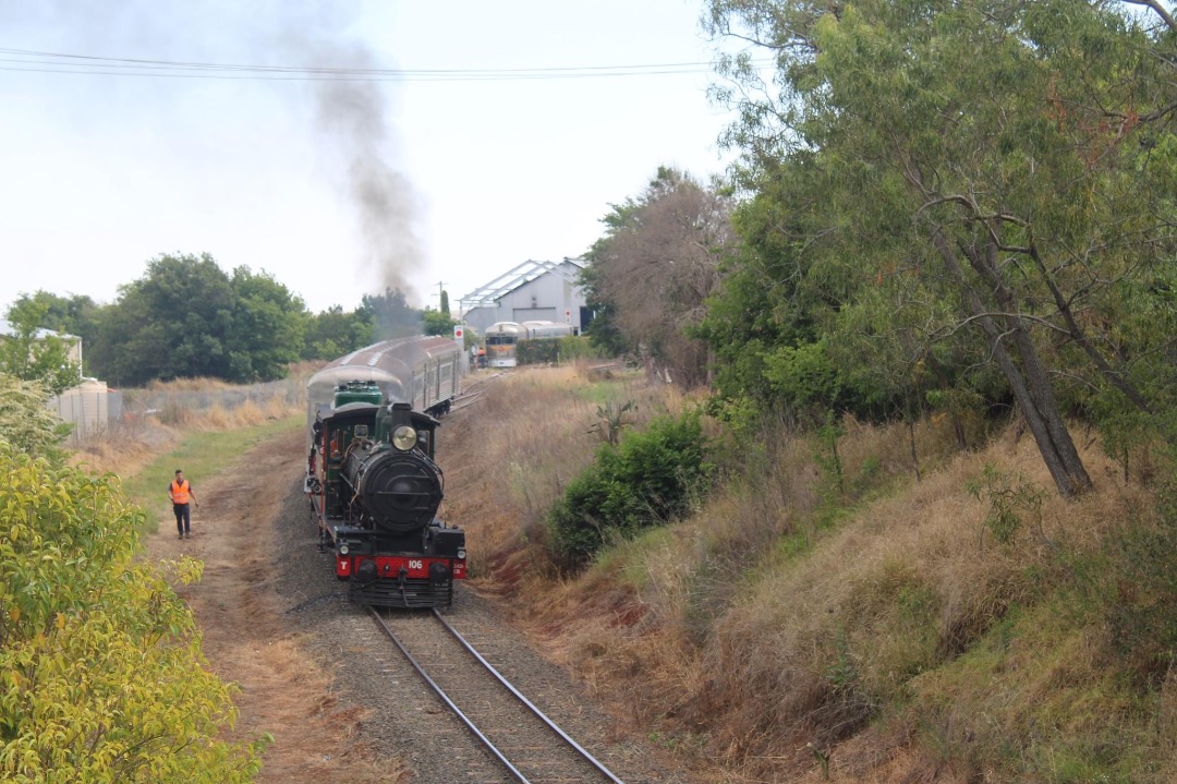 tomcourtjas36 on Train Siding: Downsteam steam loco C16-106 water tank 3 SX coaches on its last test run today between Drayton and brookstead return