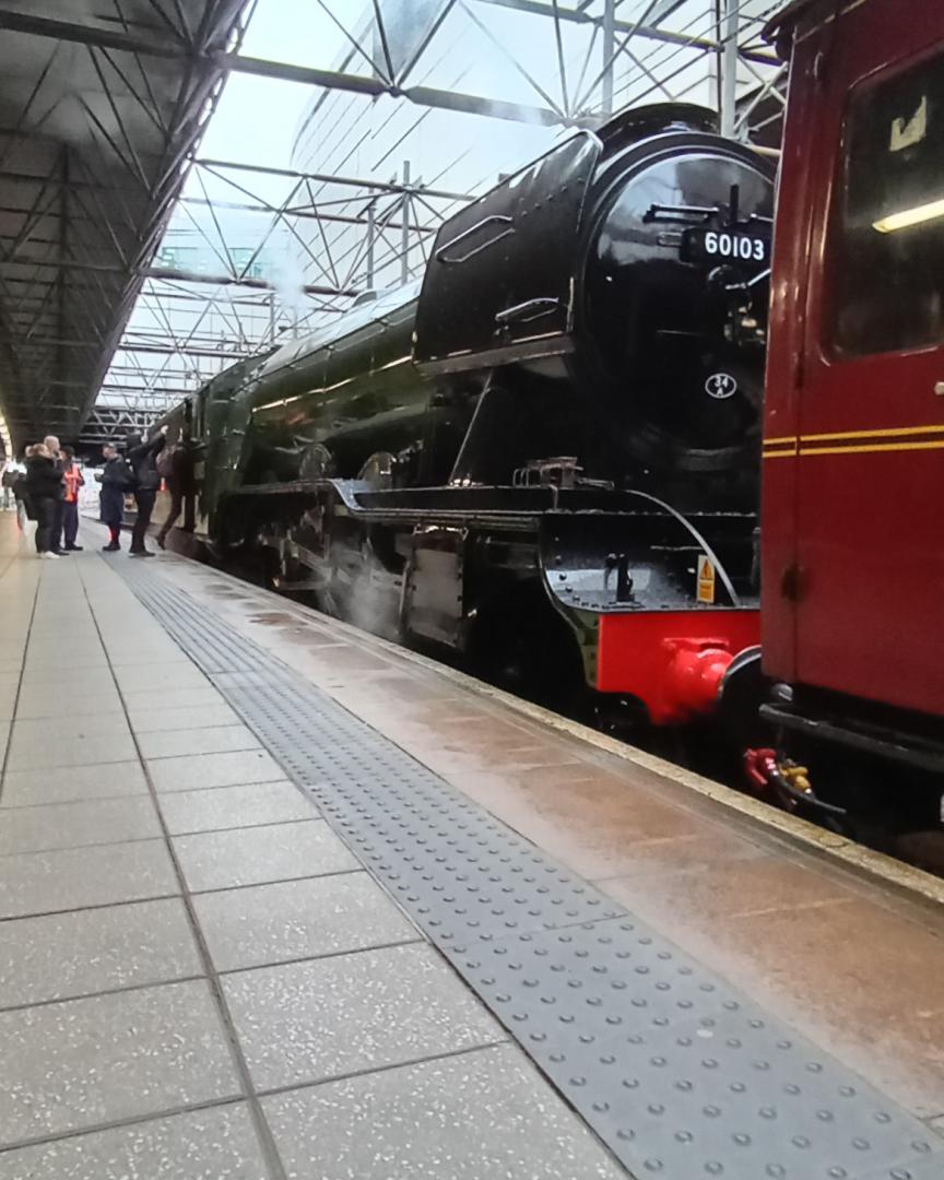 Ben Lock on Train Siding: 5Z44 0713 Bury East Lancs Railway to Joppa Straight 60103 (98872) "Flying Scotsman" (LNER Class A3) at Manchester Victoria
today 22.02.23