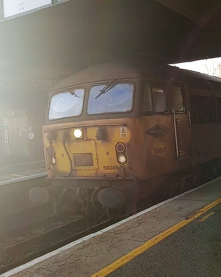 TrainGuy2008 🏴󠁧󠁢󠁷󠁬󠁳󠁿 on Train Siding: Just saw some amazing things today! An RHTT 97, then later the RHTT with the 56 leading, a GBRF Class
60,...