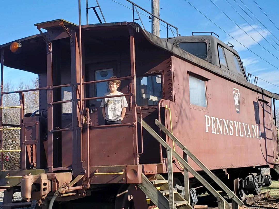 Preston Beery on Train Siding: I also took some pictures from that same event from the video The ones with a real train is an NS (Norfolk Southern) train we saw
just...
