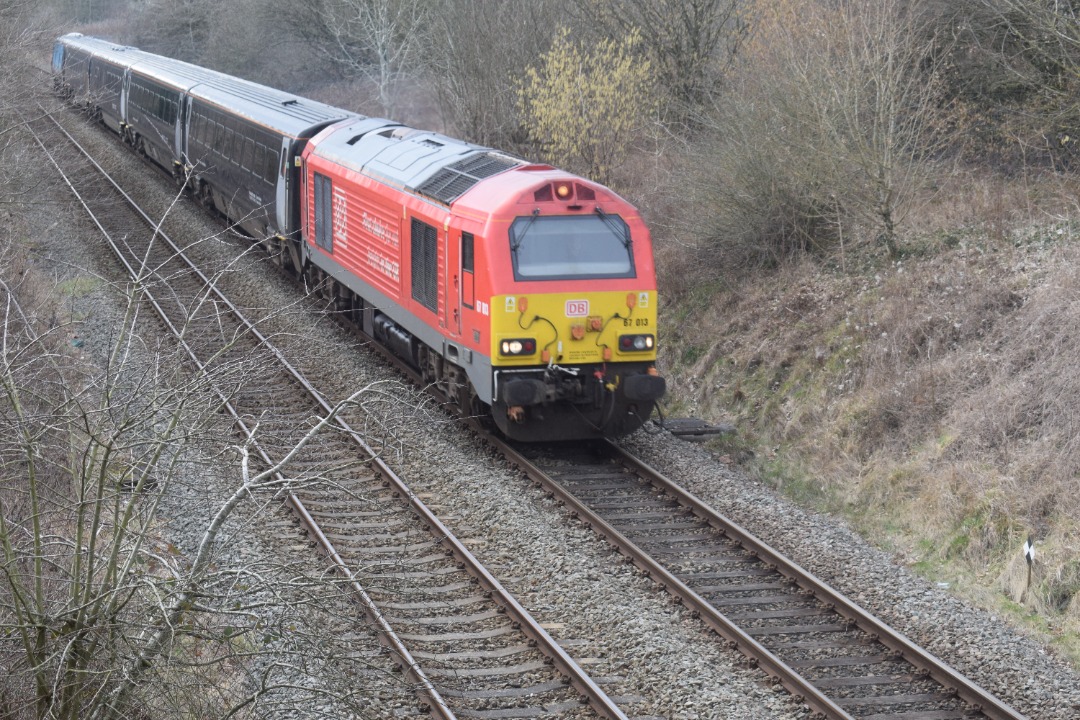 Hardley Distant on Train Siding: CURRENT: 67013 (Leading - 1st Photo) and DVT 82200 (Rear - 2nd Photo) pass Rhosymedre near Ruabon today with the 1W93 11:25
Cardiff...