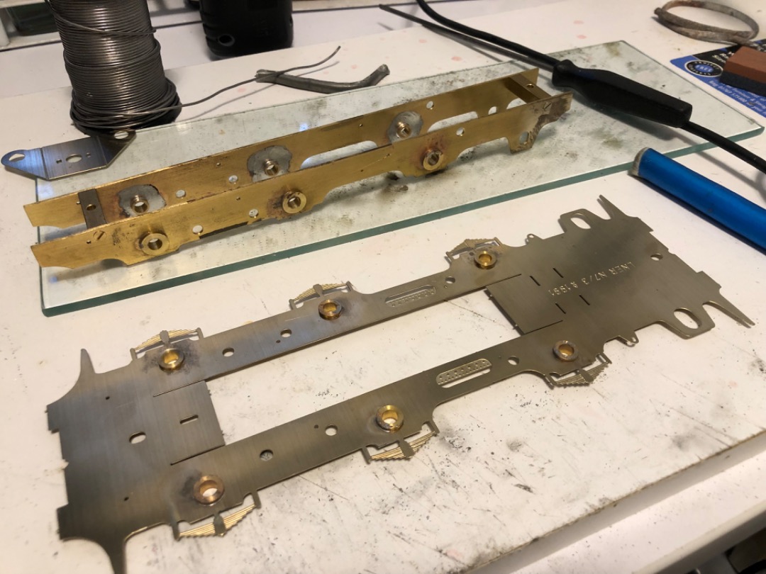 Paul Rowlinson on Train Siding: Latest progress on my two N7 kits. Wheel bearings in and the Ravenscale frames screwed together