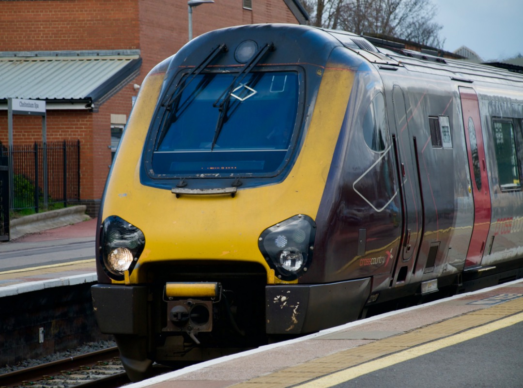 Michael Gates on Train Siding: A slightly tired looking 221120 arrives at Cheltenham Spa 24th February 2022 Camera: (Nikon D300)