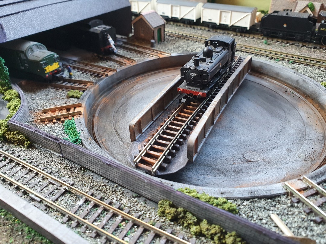 Locomotive Lloyd on Train Siding: With recent work and tidying I came across some weathering powders and decided to put them to good use!