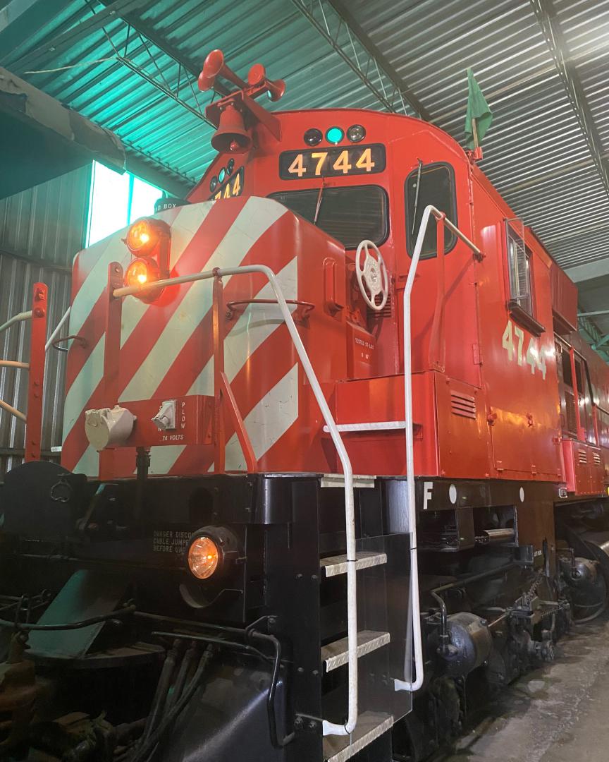 Canadian Modeler on Train Siding: This is Canadian Pacific 4744 an MLW M640 it's the only one of its kind with only this one being built. It was able to
generate 4000...