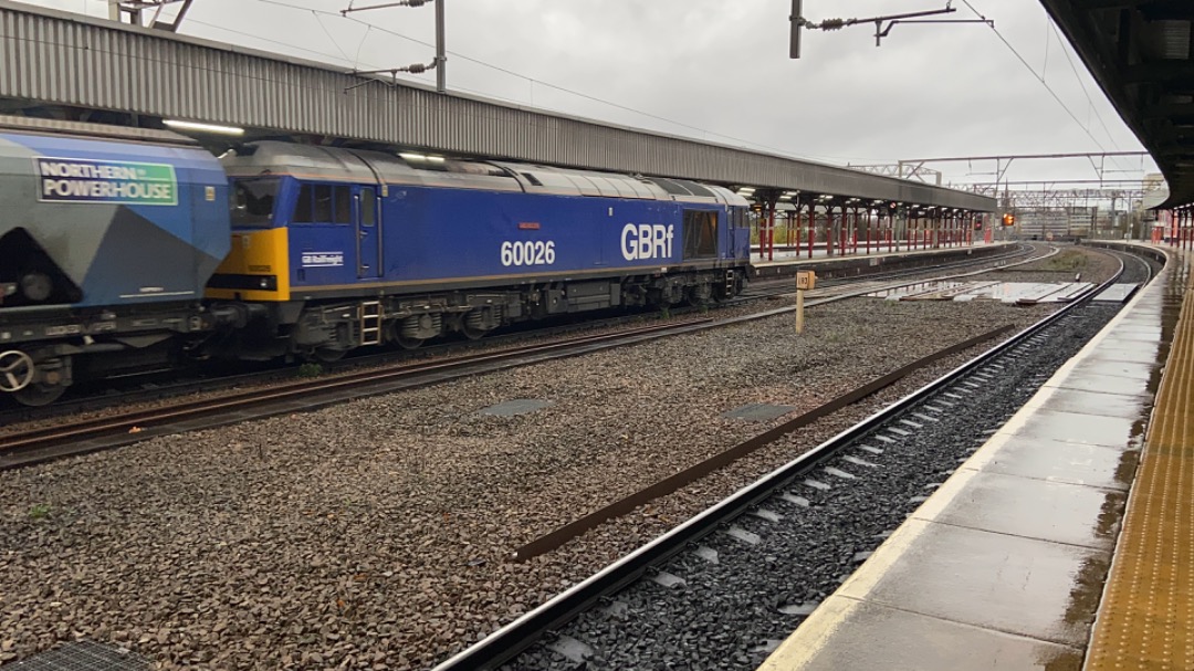 LNER Train Fan on Train Siding: 60026 is seen passing Stockport on Coal duty's I think! This was totally unexpected meaning this is a phone shot!
#trainspotting
