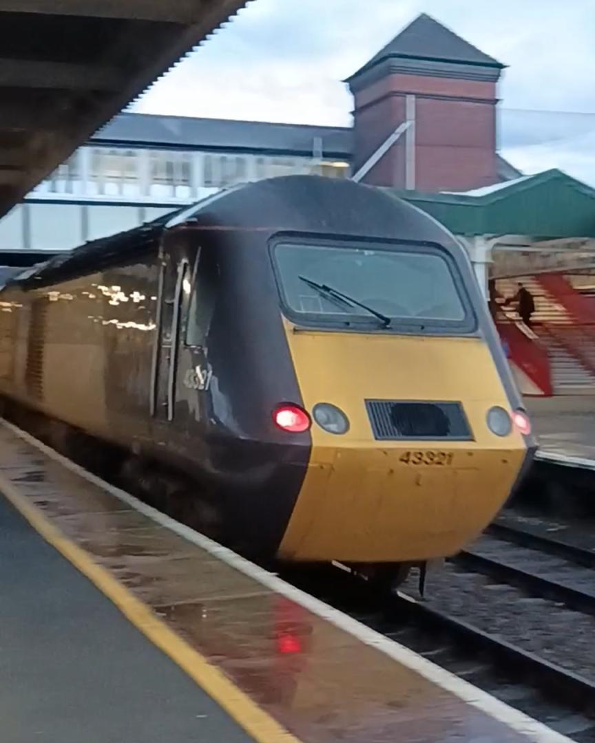 TrainGuy2008 🏴󠁧󠁢󠁷󠁬󠁳󠁿 on Train Siding: Saw my first NMT (New Measurement Train) of 2024 today, it was hauled by 43013 and 43321 however I
only...
