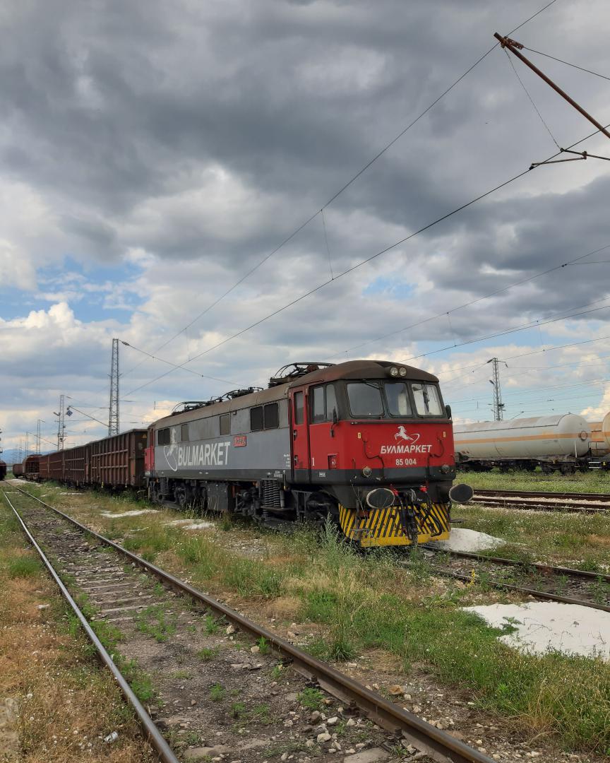 Yassen Kushev on Train Siding: Bulmarket - british locomotive class 86 "Novelty" on Iliyantsi station on the outskirts of Sofia