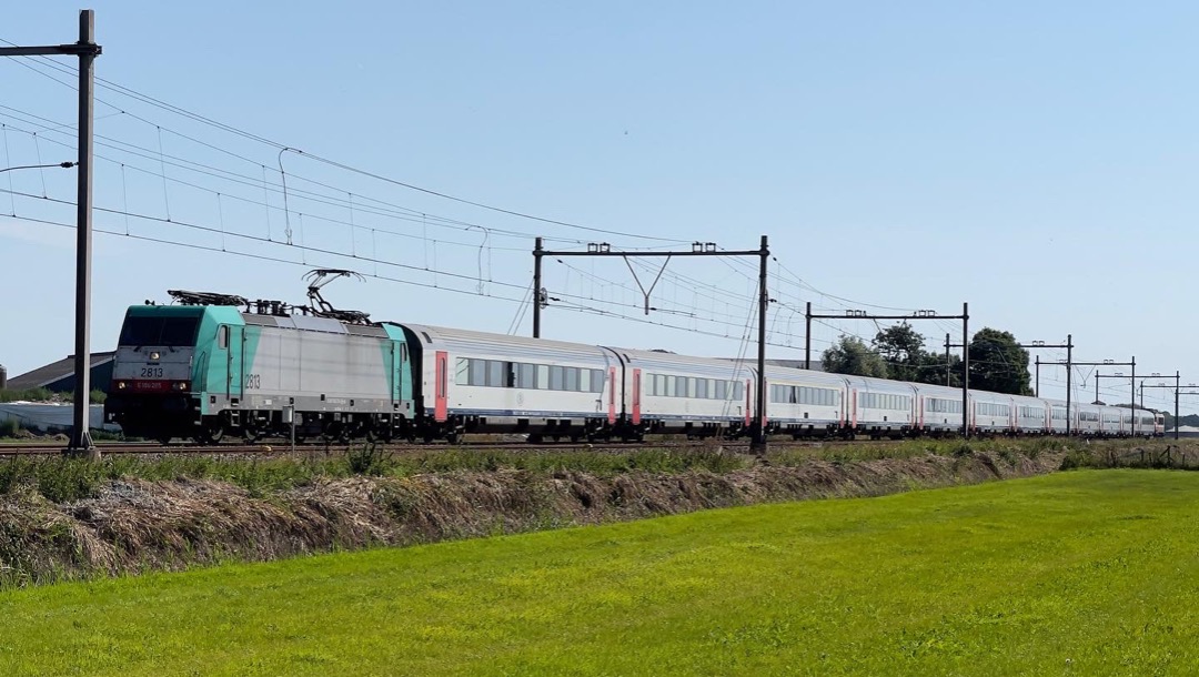 Rondje om! on Train Siding: Vandaag (zaterdag 3 september 2022) reden vanwege een festival Elrow in Alkmaar 2 extra treinen om de reizigers naar dit evenement
te...