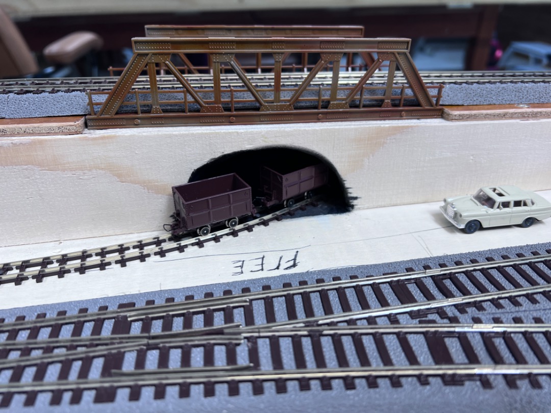 Modelspoor Moerdijk From Holland on Train Siding: After some health breaks and other activities, I was able to continue building the HO Roco / Fleischmann model
train...