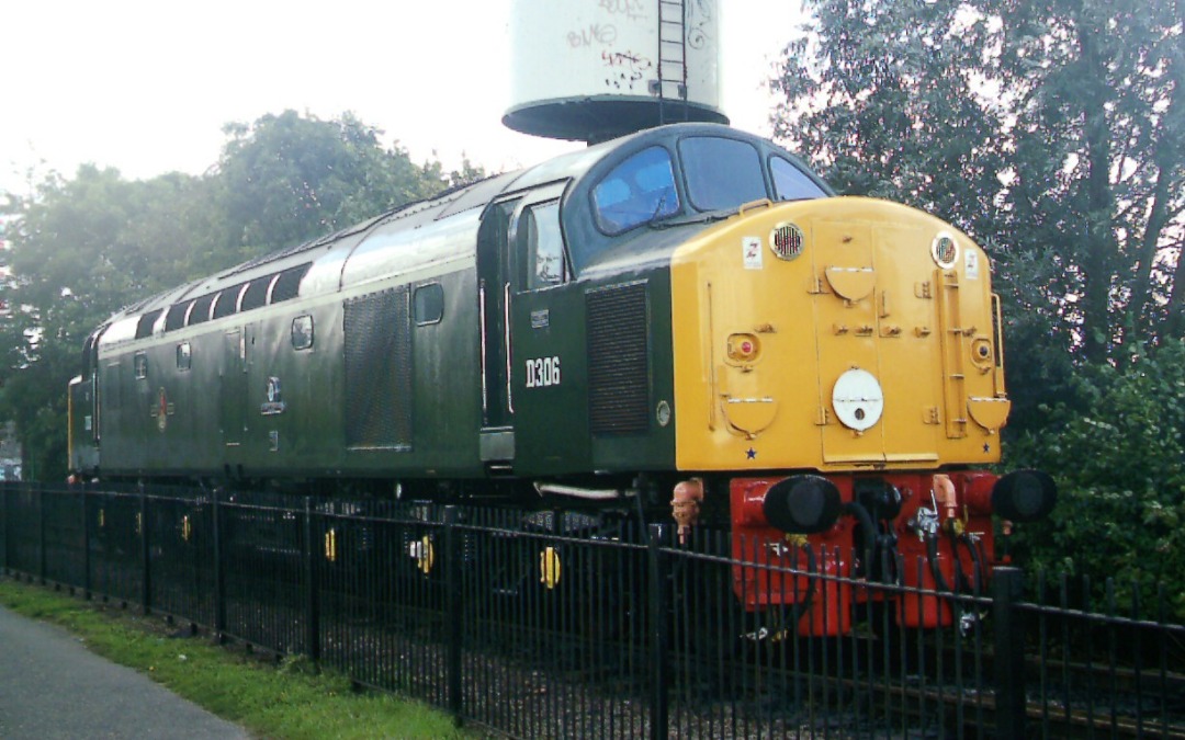 Paul Seath on Train Siding: D306 "Atlantic Conveyor" (40106) Electro-Diesel at Nene Valley Railway Peterborough Station in August 2004. In British
Railways Green and...