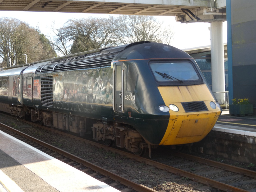Jacobs Train Videos on Train Siding: #43093 is seen stood at St Austell station working a Great Western Railway service from Plymouth to Penzance