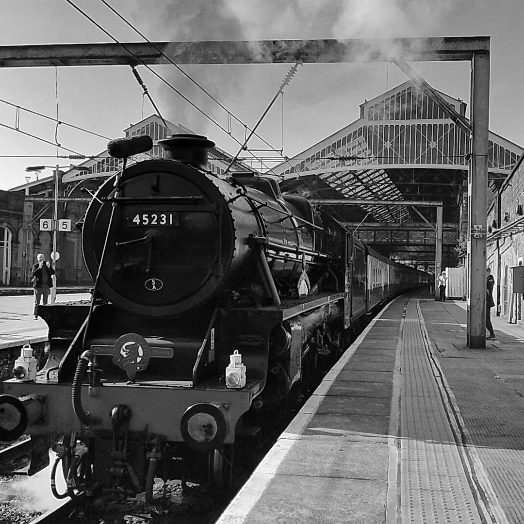 Ben Lock on Train Siding: 45231 (98531) "Sherwood Forester" (LMS Stanier Class 5 4-6-0), #trainspotting #train #steam #station #lineside at Preston