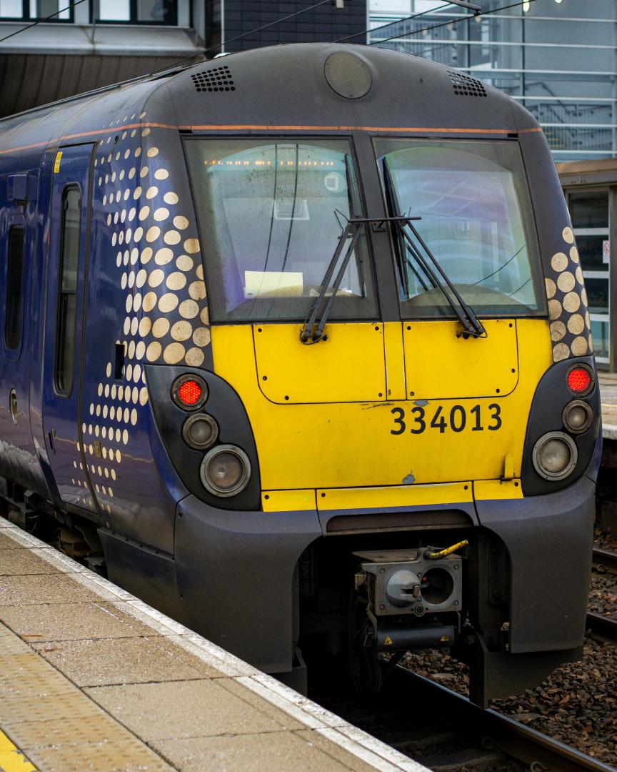 Glenn McGuire on Train Siding: More trainspotting with my Scotrail Fanatic 5 year old son 😁Today we saw one of many Scotrail Class 334's, this one
stopping at...