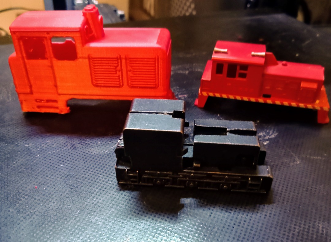Larnswick UK on Train Siding: Today will mostly be spent #3DPrinting 009 loco bosyshells for a variety of #NScale chassis #modelrailway #narrowgauge #diesel
#shunter...
