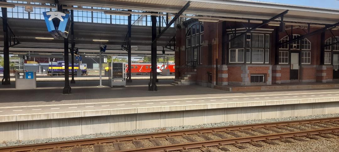Thom van Esch on Train Siding: Laatst naar Utrecht geweest voor een beurs. Altijd leuk om langs Amersfoort en Utrecht te komen.