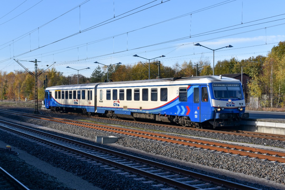 NL Rail on Train Siding: EVB 628 151 komt aan op station Rotenburg als RB 76 uit Verden (Aller). Vandaag 10 december 2022 is de laatste dag dat de EVB met 628
stellen...