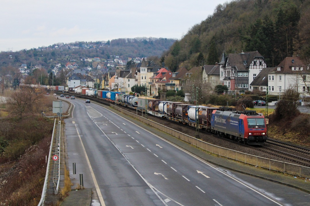 Adam M on Train Siding: Op zaterdag 8 Januari werd er afgereisd naar Linz am rhein voor O.a de omgeleide treinen van de linke rheinstrecke. Er was grote drukte
op het...
