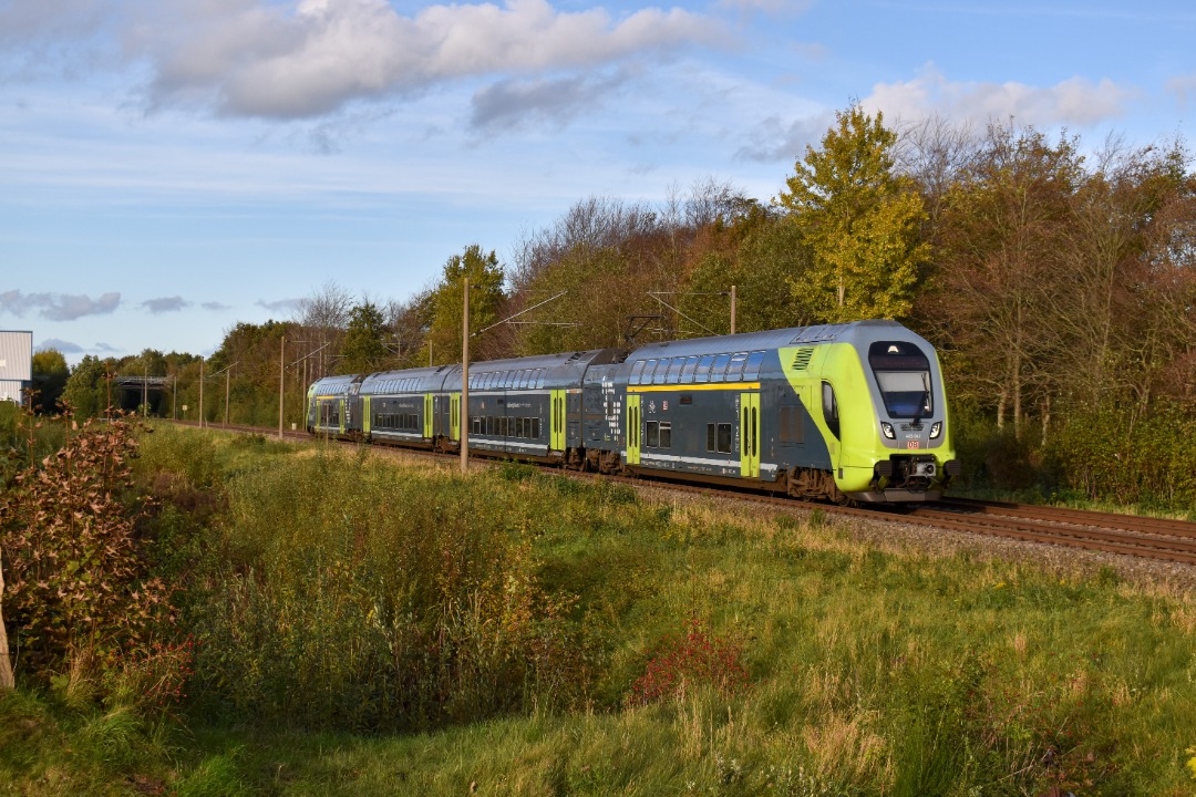 NL Rail on Train Siding: In de herfstvakantie op 23 en 24 oktober 2023 werd er tijd gestoken in de DSB diesels. Die reden toen nog tussen Denemarken en Hamburg.
Per 10...