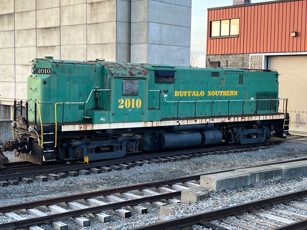 Ravenna Railfan 4070 on Train Siding: Buffalo Southern Alco C420 stored in Hamburg, NY. Currently down with wiring issues