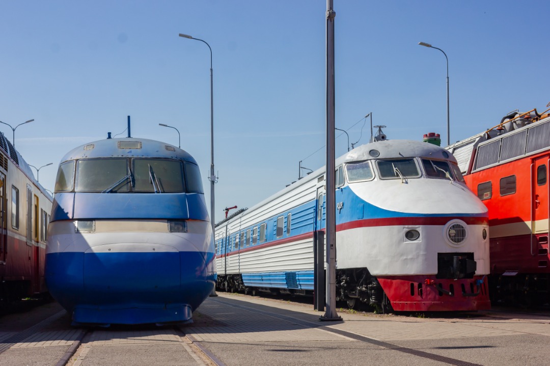 CHS200-011 on Train Siding: Two legendary high-speed electric trains ES250 "Sokol-250" and ER200 in the St. Petersburg Central Museum of Railway
Transport. The ER200...