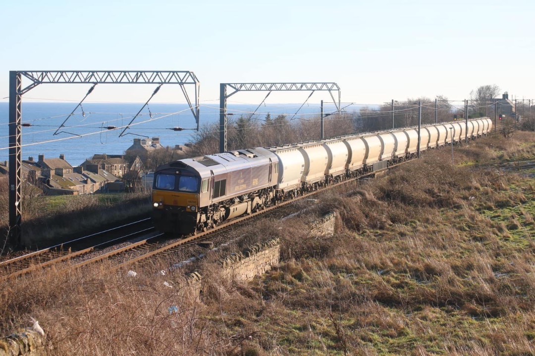 Inter City Railway Society on Train Siding: 66746 working the 6S45 North Blyth - Fort William Alcan Train passing Spittal Crossing at