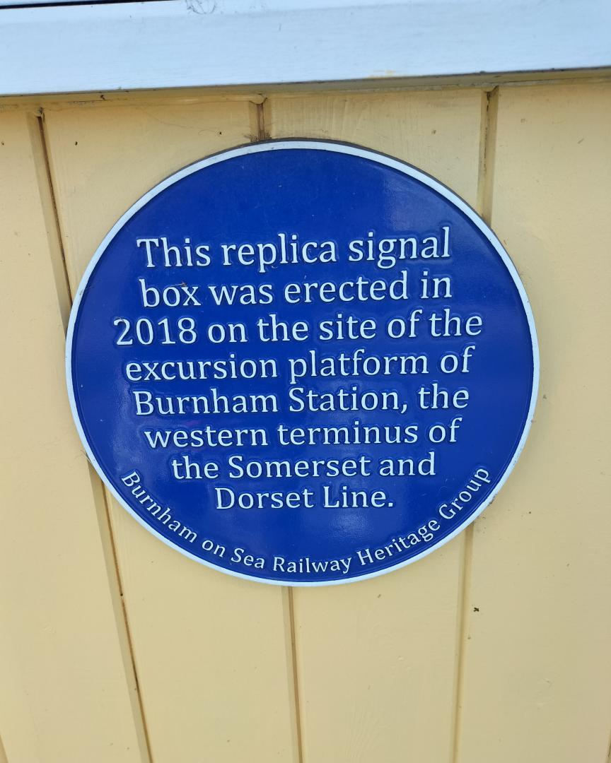 Rik Lund on Train Siding: #lineside #junction An afternoon visiting Highbridge and Burnham on Sea.Thia was a terminus on the now defunct Somerset and Dorset
Joint...