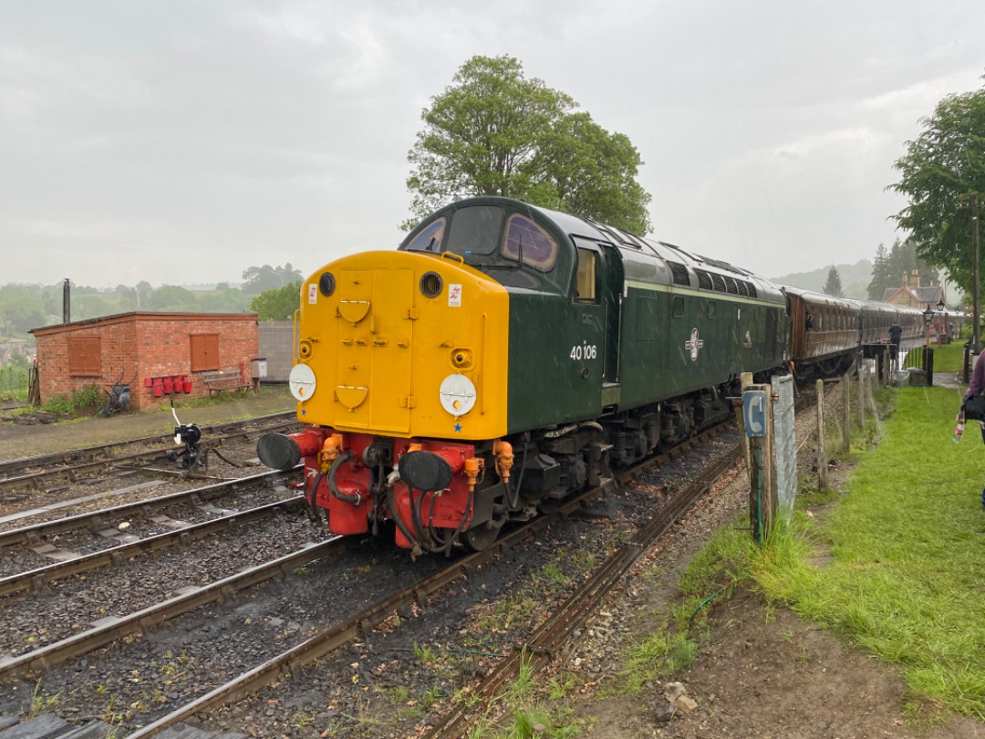 Anthony Furnival on Train Siding: The third batch of photos from the Severn Valley Railway spring diesel festival 3023 (including a couple of steamers parked
up)