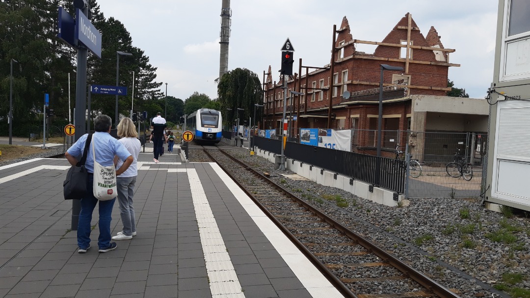Arthur de Vries on Train Siding: And here are a few photos of the station in Nordhorn on the Bentheimer Eisenbahn. The station building has been stripped and
currently...