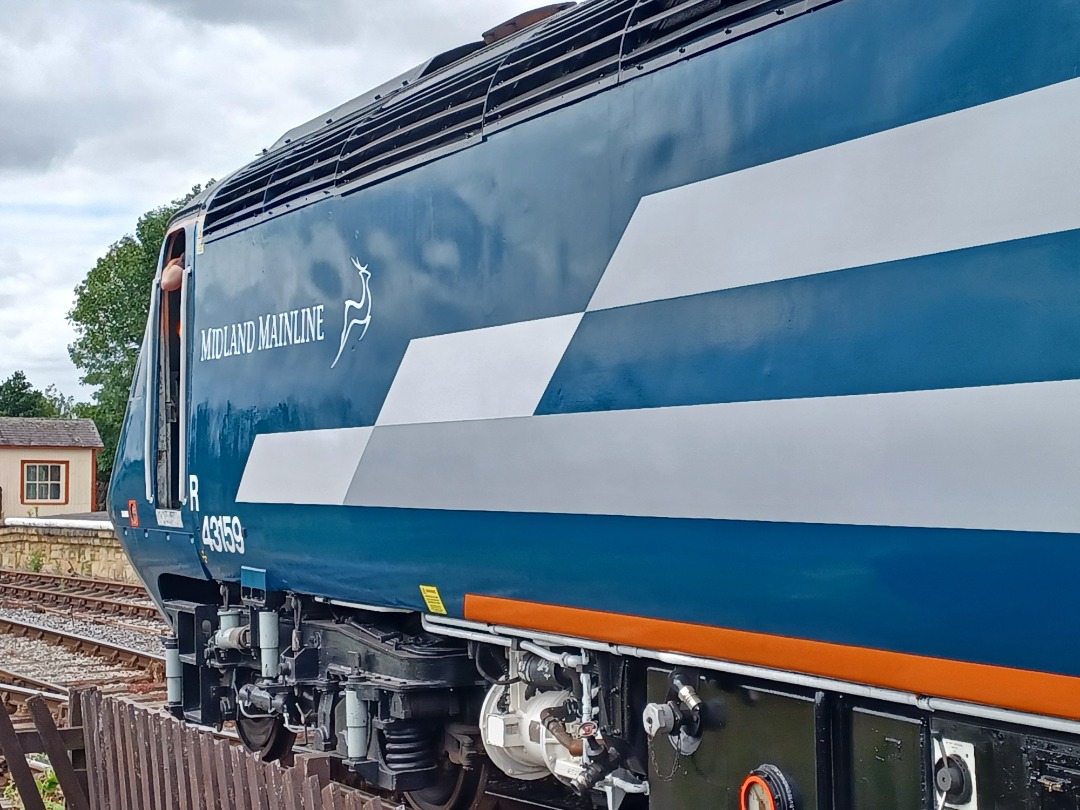 Trainnut on Train Siding: #photo #train #diesel #hst #station #125Group Debut weekend of 43159 Rio Warrior in its project Rio livery. Midland Railway Centre
at...