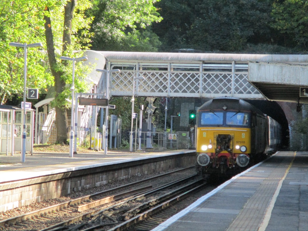 OfficiallyCharles on Train Siding: Had a great day today and went to places such as Denmark Hill, Sydenham Hill and Herne Hill and saw the following services: