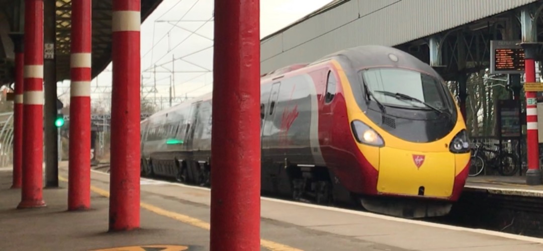 Ross McCall on Train Siding: Virgin Trains class 390 passing through Oxenholm Lake District at high speed (heading Northbound towards Glasgow Central)