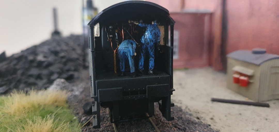 Timothy Shervington on Train Siding: My model of 6987 Shervington Hall as built resprayed and weathered plus decals were done by a friend of mine. The cab
detailing...