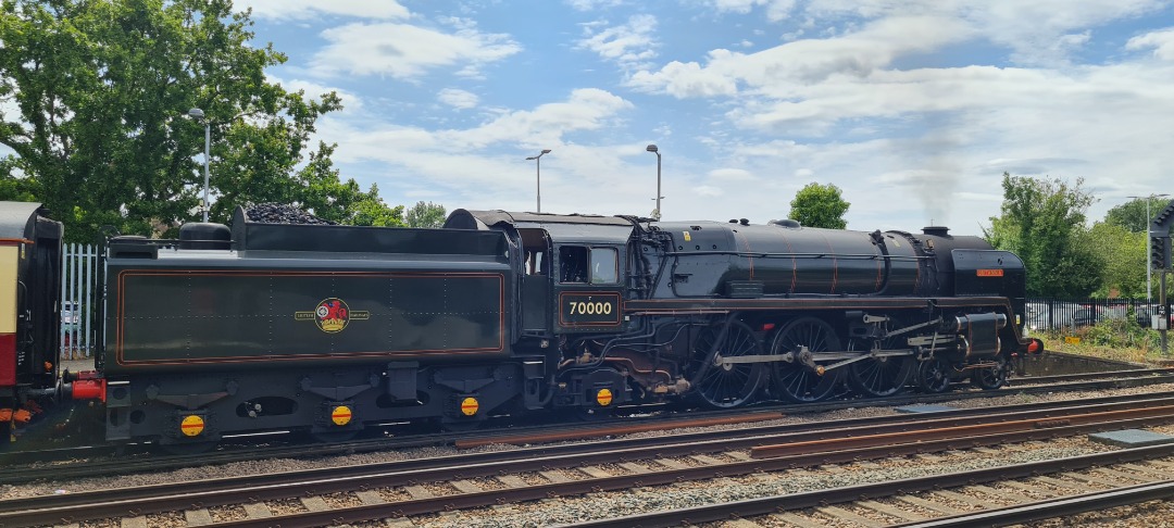 andrew1308 on Train Siding: Here are a few photo's take by me on tuesday 18th July of 70000 Britannia at Paddock Wood station on a splash and dash