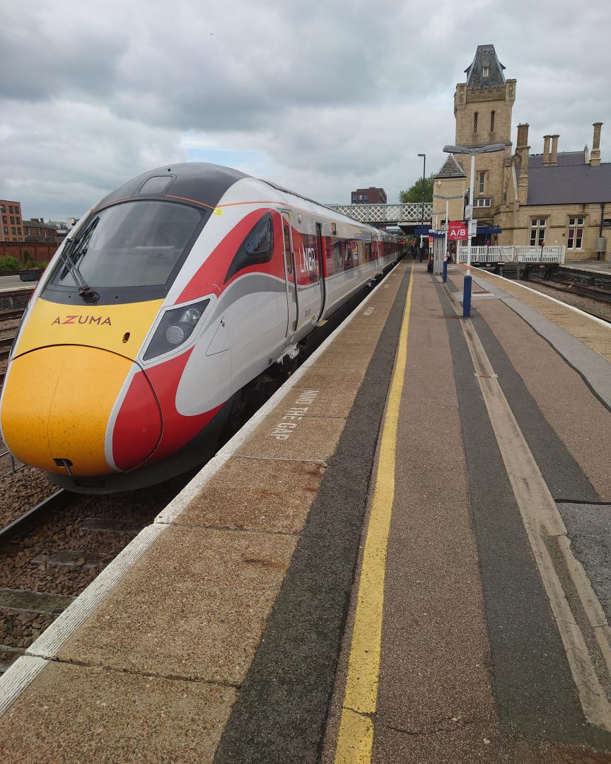 Alex Skinner on Train Siding: A throwback to my first journey with LNER on their Azuma fleet. KGX to Lincoln and back after a recent move back to the south east
of...