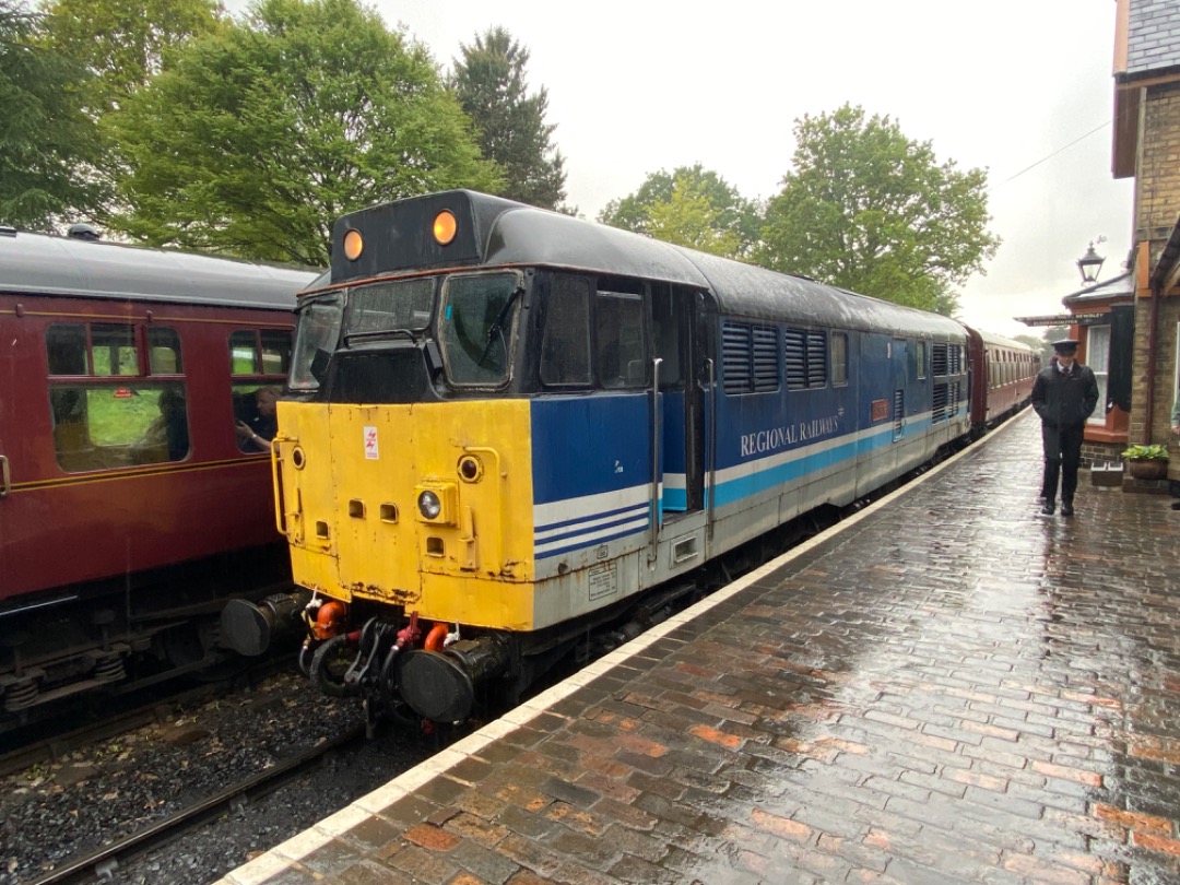 Anthony Furnival on Train Siding: The third batch of photos from the Severn Valley Railway spring diesel festival 3023 (including a couple of steamers parked
up)
