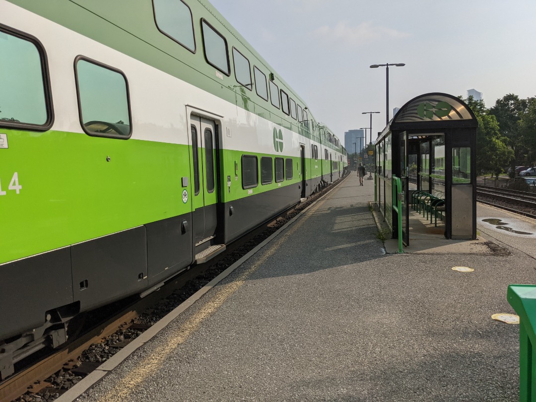 Ryan on Train Siding: A GO Transit MP40PH loco with a rake of Bombardier Bi-Level carriages coming into platform 3 of MimicoGO on an eastbound Lakeshore West
Line...
