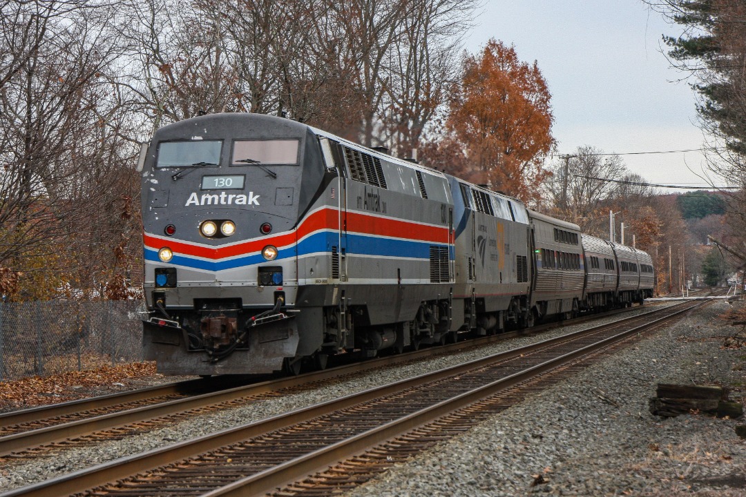 Old Colony Productions on Train Siding: Heritage Units are nice. But TWO of them are even cooler. Amtrak 130 leads Lake Shore Limited 449(26)