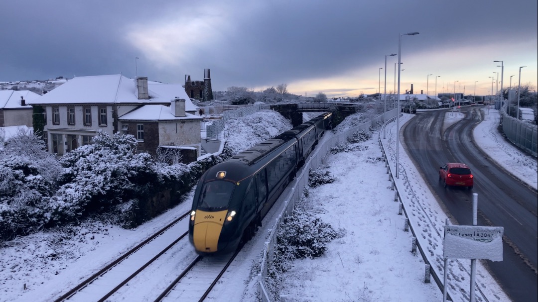 Martin Lewis on Train Siding: Took my chance to get some snowy pics with last nights snowfall, Pics taken at the site of the former Carn Brea Station near
Redruth