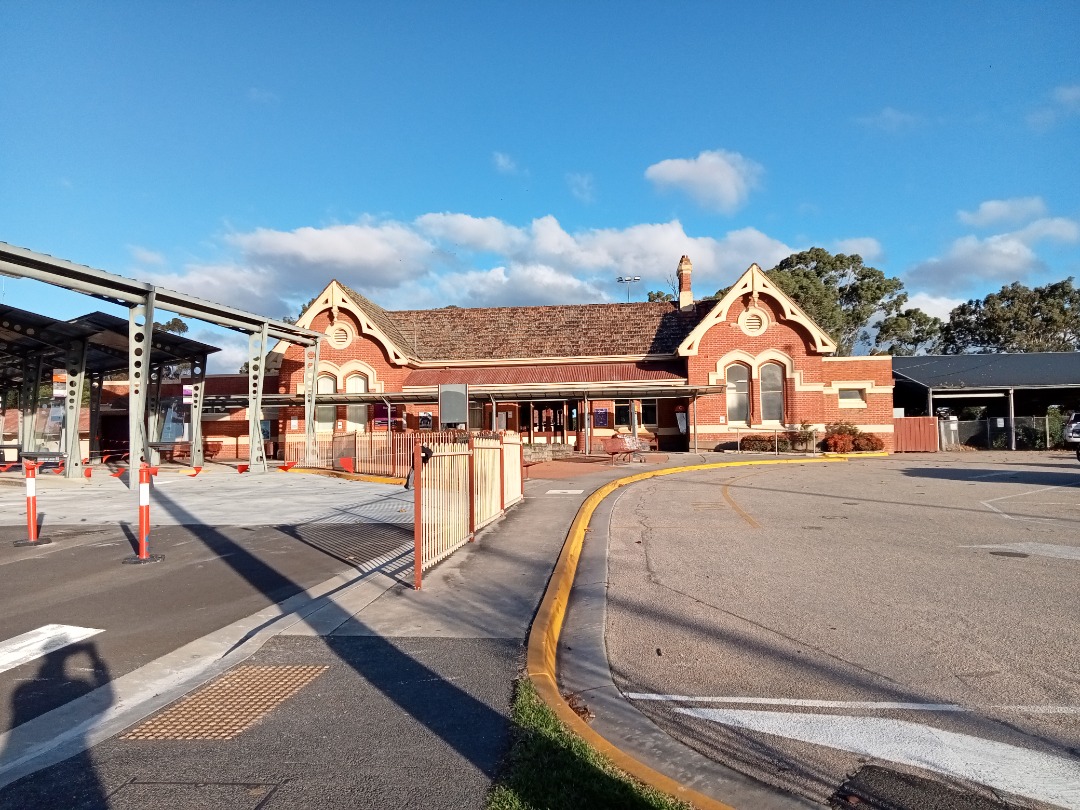 Ethans Transport Vlogs on Train Siding: Some photos I took of Bairnsdale Station this arvo. You can see a V/Line service to Lake Tyers Beach at the bus
terminal. The...