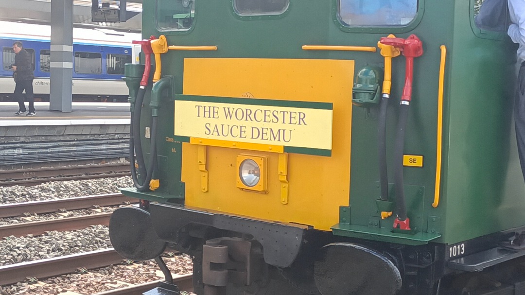 pigandbob on Train Siding: Hastings DEMU Thumper 1001 at Oxford working 'The Worcester Sauce DEMU' 1Z65 Hastings - Worcester Shrub Hill