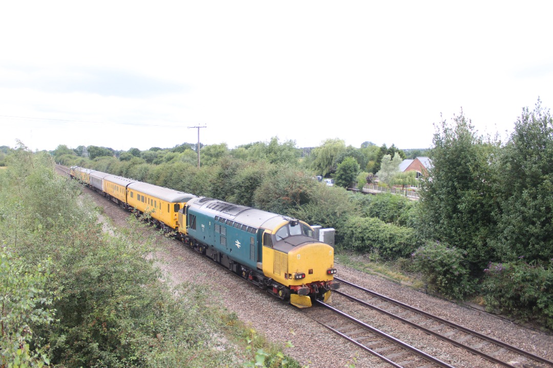 Jamie Armstrong on Train Siding: 37219 with 37610 on the rear working 3Z16 Derby R.T.C. - Carlisle Seen passing Stenson Jcn, Finden, Derby (17/08/21)