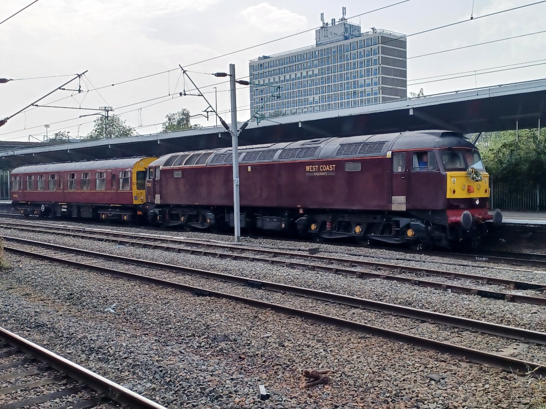 Trainnut on Train Siding: #photo #train #diesel #emu #hst some of my latest photos including 37401, 91120, 60046, Merseyrail 508s