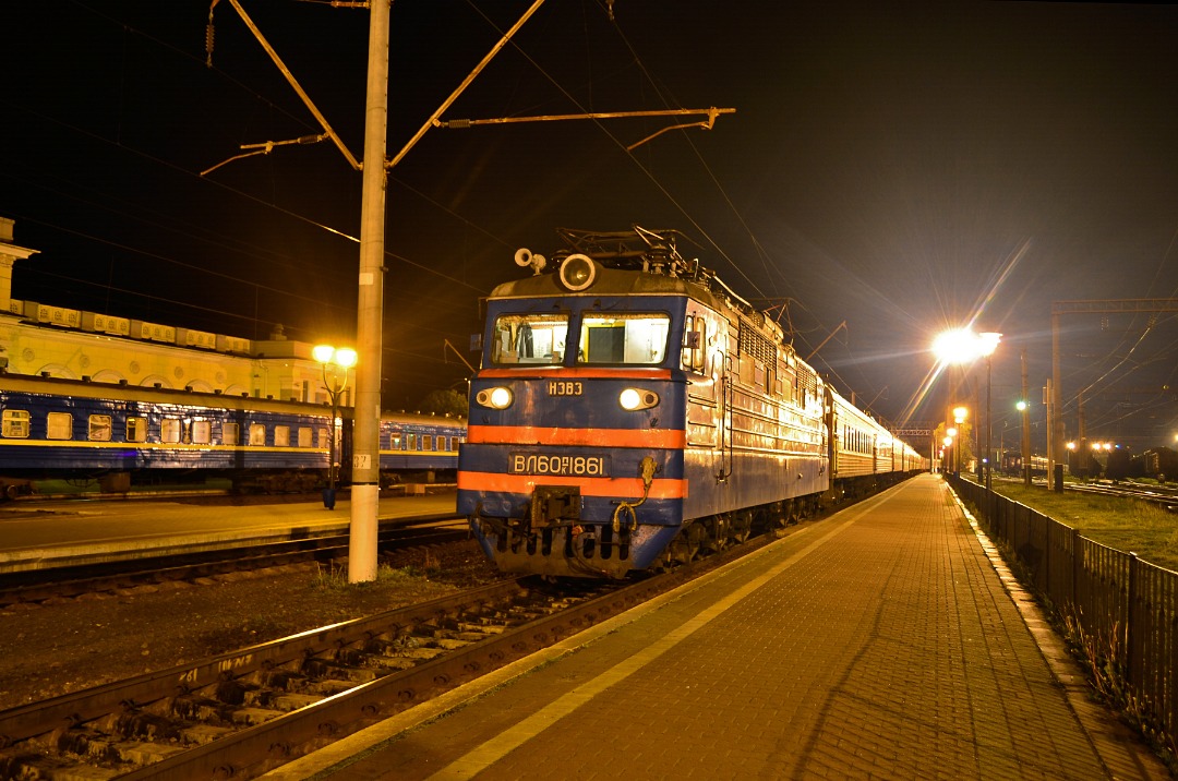 Yurko Slyusar on Train Siding: Electric locomotive VL60pk-1861 at the Taras Shevchenko station, Smila city, Cherkasy region, Ukraine. 9.05.2015