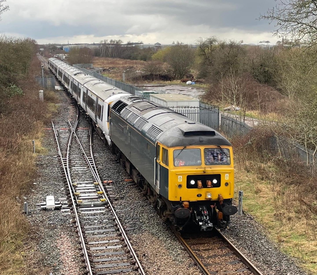 Inter City Railway Society on Train Siding: 47727 leads 379020 and 379029 on the early-running 5Q23 1430 Doncaster Royal Mail Terminal to Worksop Up Receptions
through...