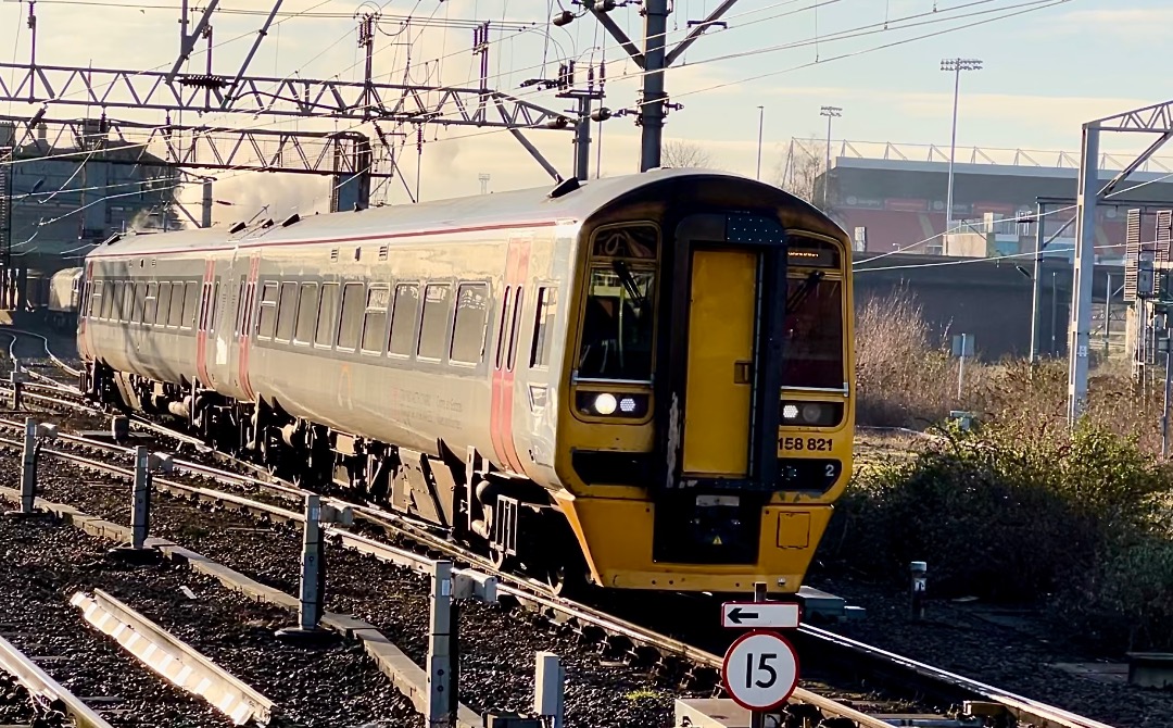 Sydney Bridge TMD on Train Siding: More photos from Crewe Station yesterday morning #Class150 #Class350 #Class331 #Class390 #Class158 #RailwayPhotography