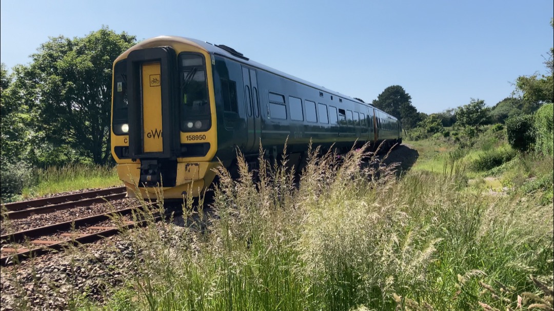 Martin Lewis on Train Siding: A couple of days ago, I finally managed to see the Masked IET at Paradise Level Crossing, along with a class 43 Castle Class and a
Class 158