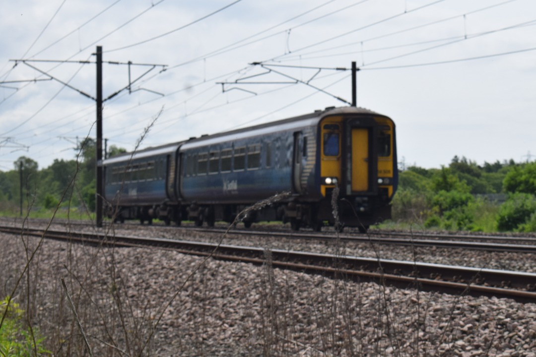 Hardley Distant on Train Siding: CURRENT: 156508 passes Metal Bridge between Carlisle and Gretna Junction today working the 1L82 12:15 Carlisle to Glasgow
Central...