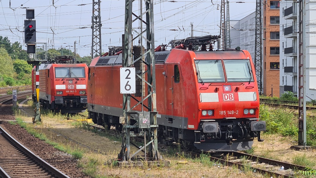 TheTrainSpottingTrucker on Train Siding: Two locomotives sit at Frankfurt Ost just down from the freight yard. Also a picture of the former platforms and
station...